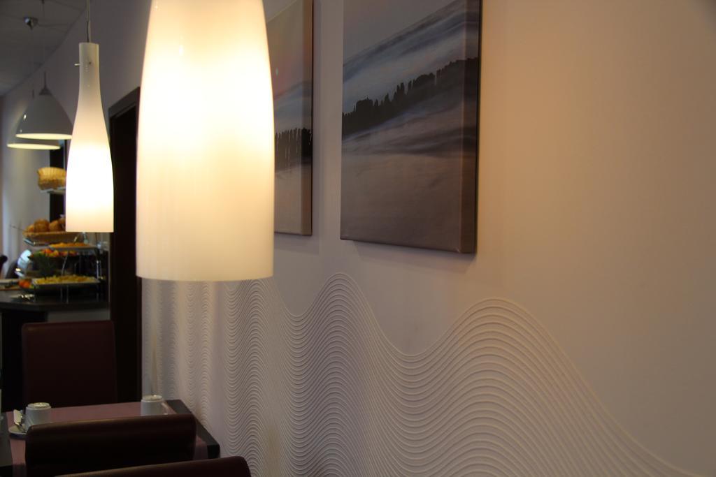 Adena Hotel Бремерхафен Экстерьер фото