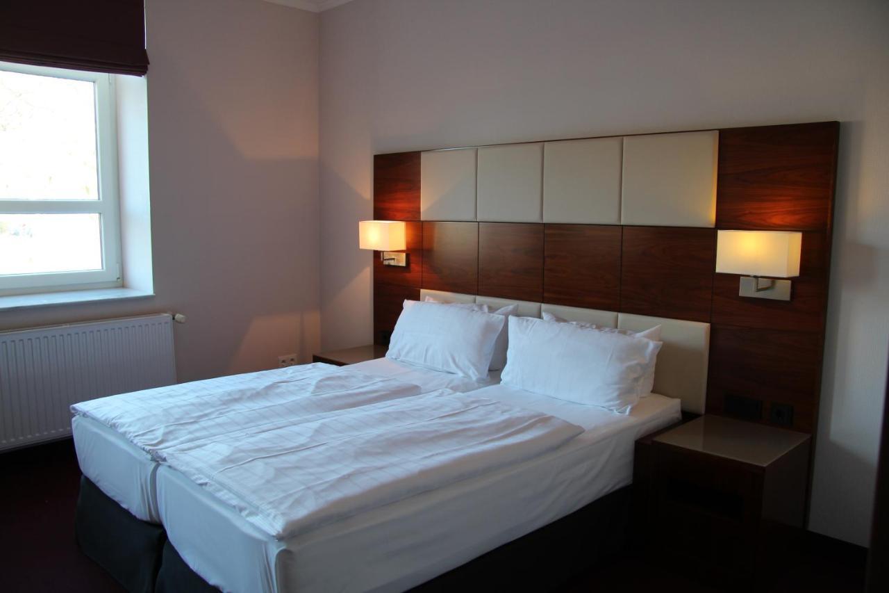 Adena Hotel Бремерхафен Экстерьер фото